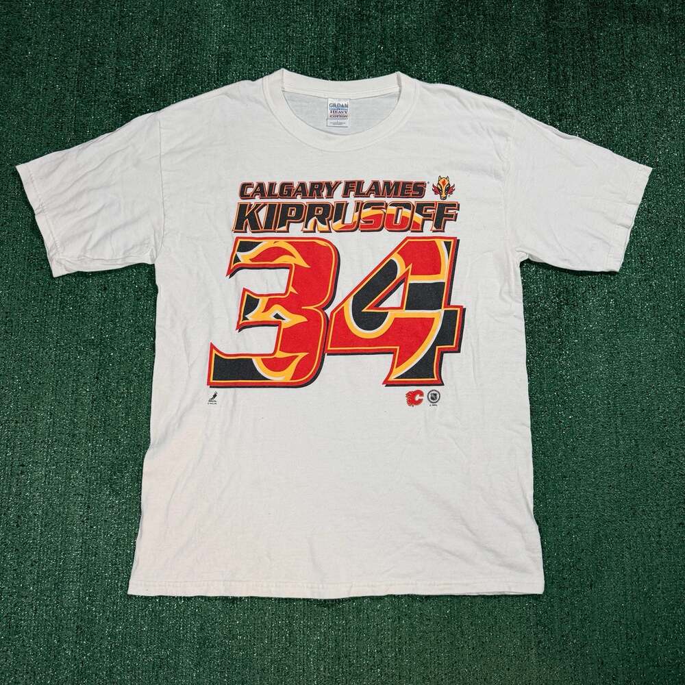 Men’s Gildan NHL Calgary Flames Mikka Kiprusoff T-Shirt Graphic Large